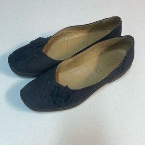 Hotter Women's Navy Suede Comfort Flats with Floral Accent US 8 UK 6